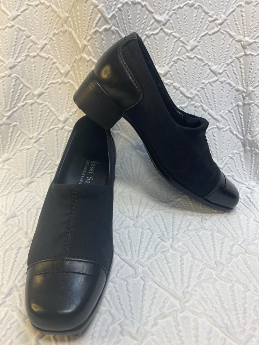Josef Seibel size 36/6 Black Slip-On Low Heel Comfort Loafers stretch comfy
